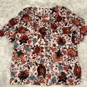 Gorgeous floral loft blouse